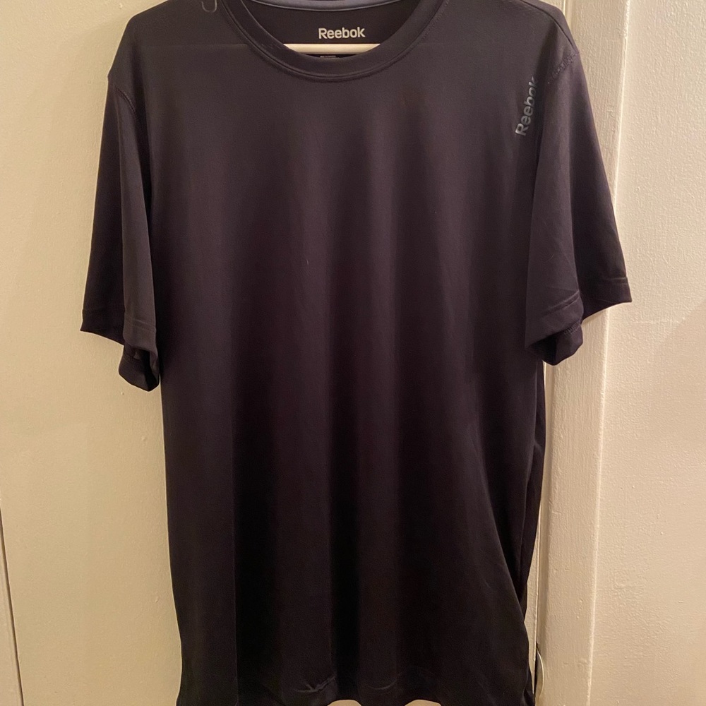 Reebok XL Short Sleeve Tee w/ tags
